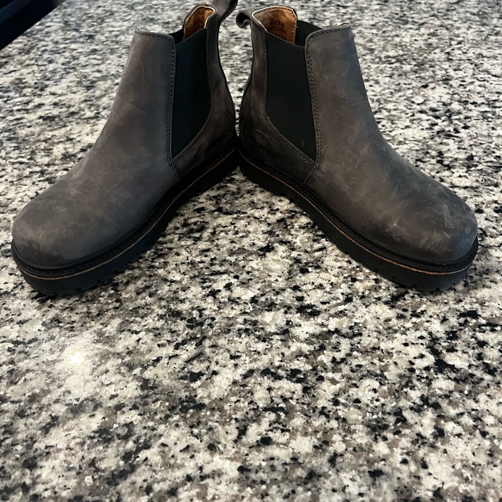 Birkenstock Womens Gray Chelsea Boots